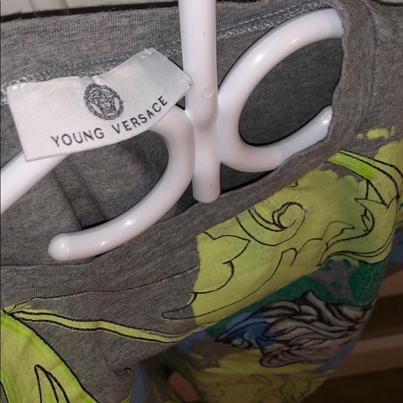 ⚜️Flash Sale⚜️ Young Versace Shirt Medusa Head - Picture 8 of 8